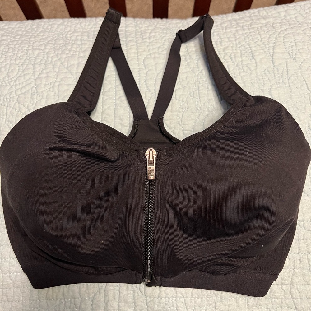 Victoria’s secret lined sports bra